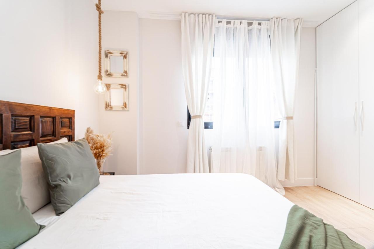 Edsam Madrid Apartments White Eksteriør bilde